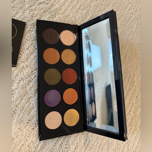 Pat McGrath Mothership VI: Midnight Sun Star Wars Eyeshadow Palette - Picture 6 of 11